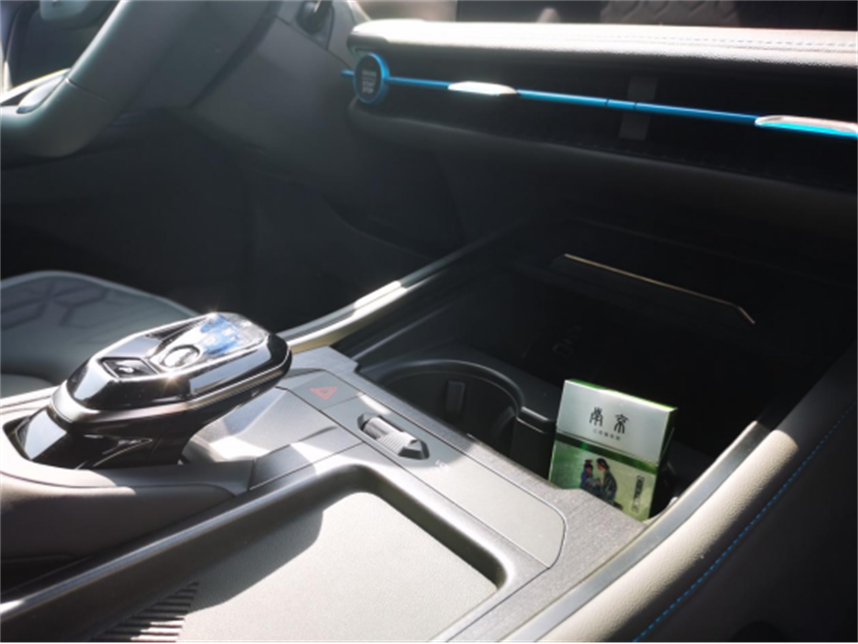 �����L����06�����ٳ�������һ�����ŵ��¶�����ȫ�������ճ���ʻ-��80.png
